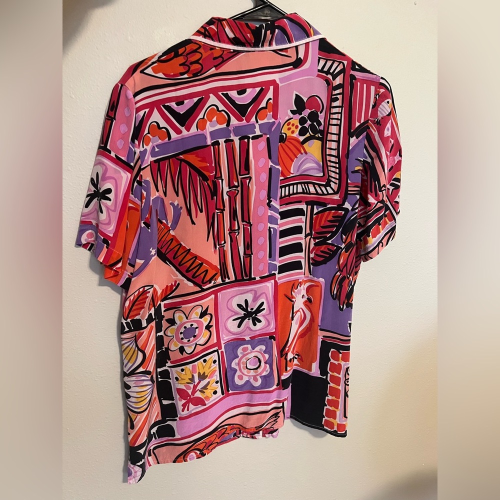 Bob Mackie Button Down Shirt Women Size S 100% Silk
Multicolor Vintage Abstract - Picture 2 of 4